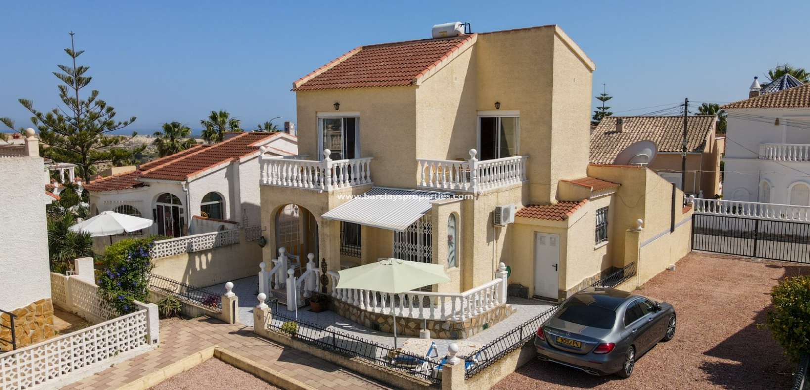 Wederverkoop - Vrijstaande Villa - Urb. La Marina