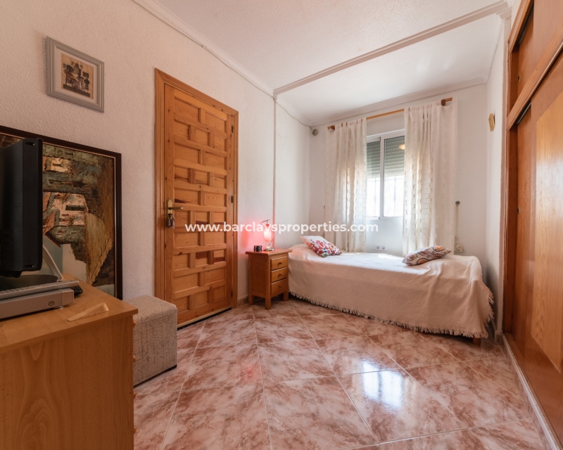 Wederverkoop - Vrijstaande Villa - Urb. La Marina