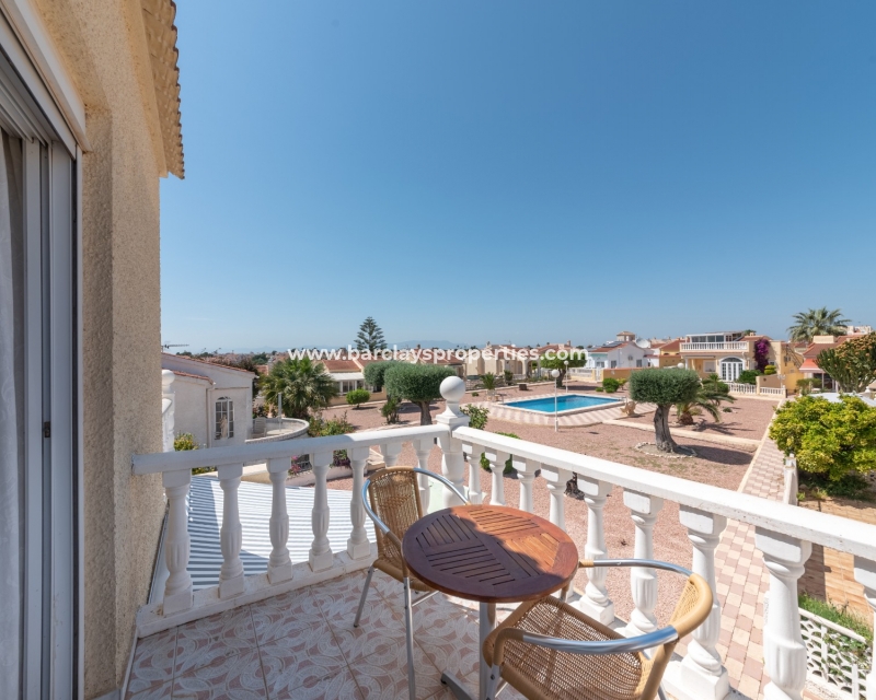 Wederverkoop - Vrijstaande Villa - Urb. La Marina