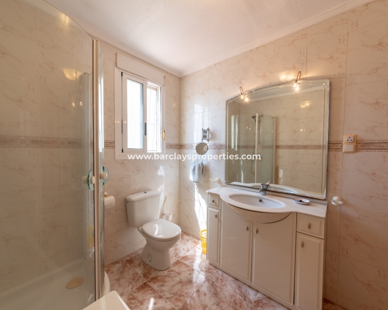 Wederverkoop - Vrijstaande Villa - Urb. La Marina