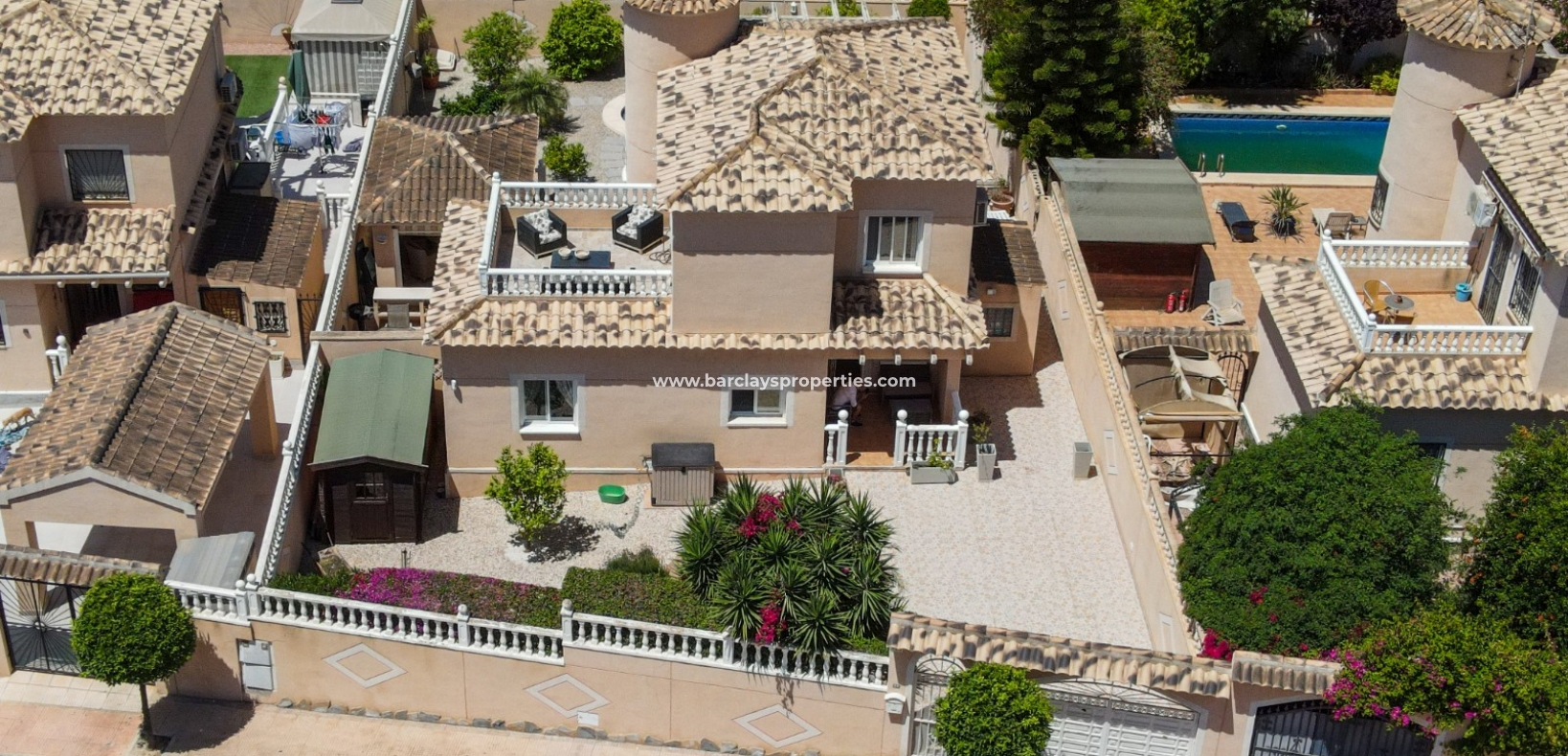 Wederverkoop - Vrijstaande Villa - Urb. La Marina