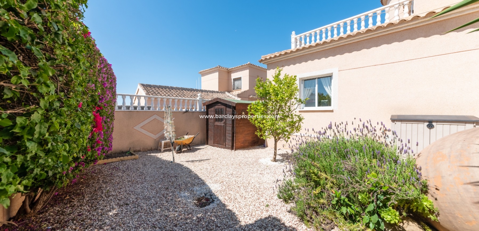 Wederverkoop - Vrijstaande Villa - Urb. La Marina