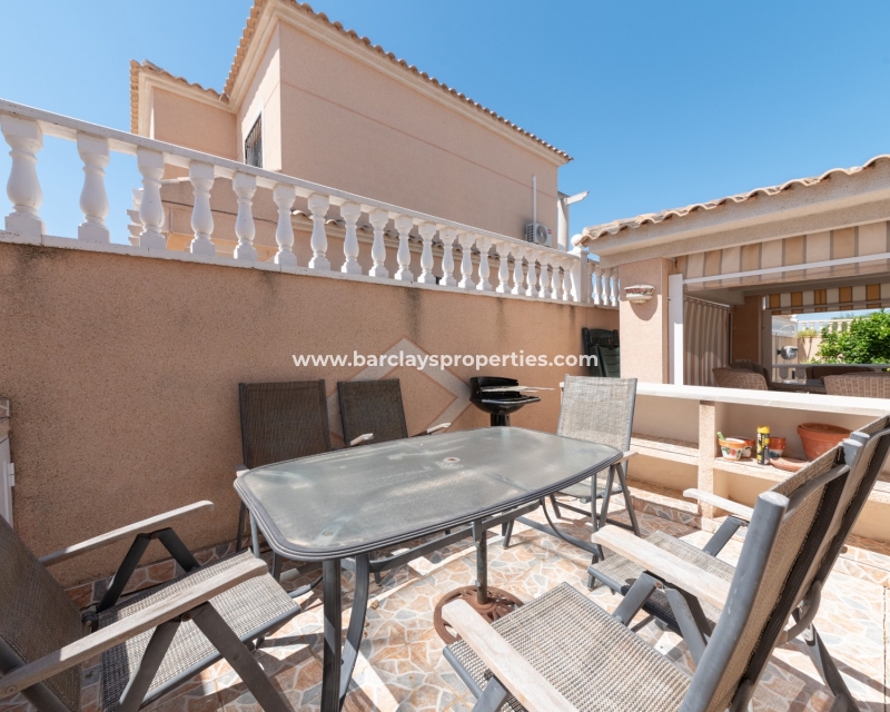 Wederverkoop - Vrijstaande Villa - Urb. La Marina