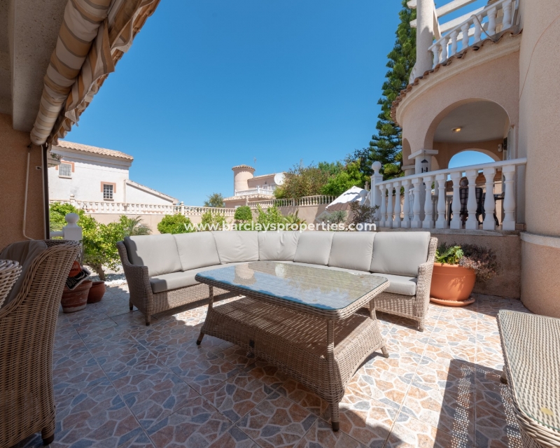 Wederverkoop - Vrijstaande Villa - Urb. La Marina