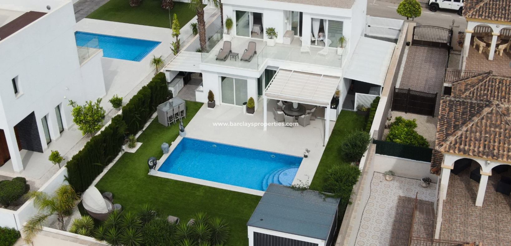 Wederverkoop - Vrijstaande Villa - Urb. La Marina