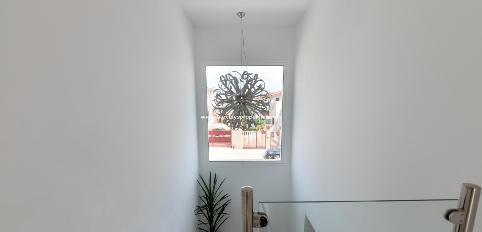 Wederverkoop - Vrijstaande Villa - Urb. La Marina