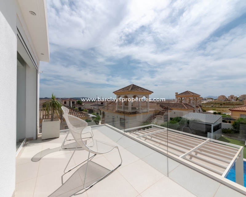 Wederverkoop - Vrijstaande Villa - Urb. La Marina