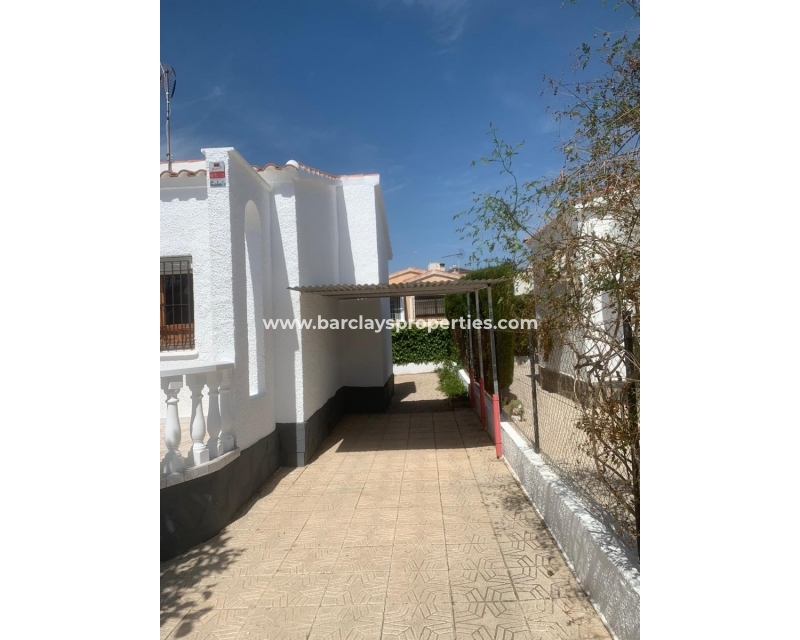 Wederverkoop - Vrijstaande Villa - Urb. La Marina