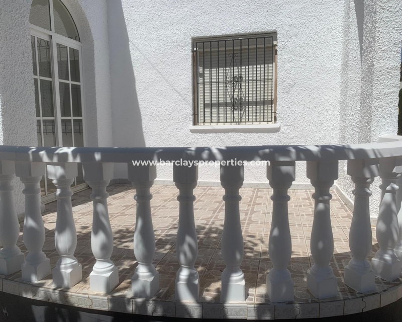 Wederverkoop - Vrijstaande Villa - Urb. La Marina