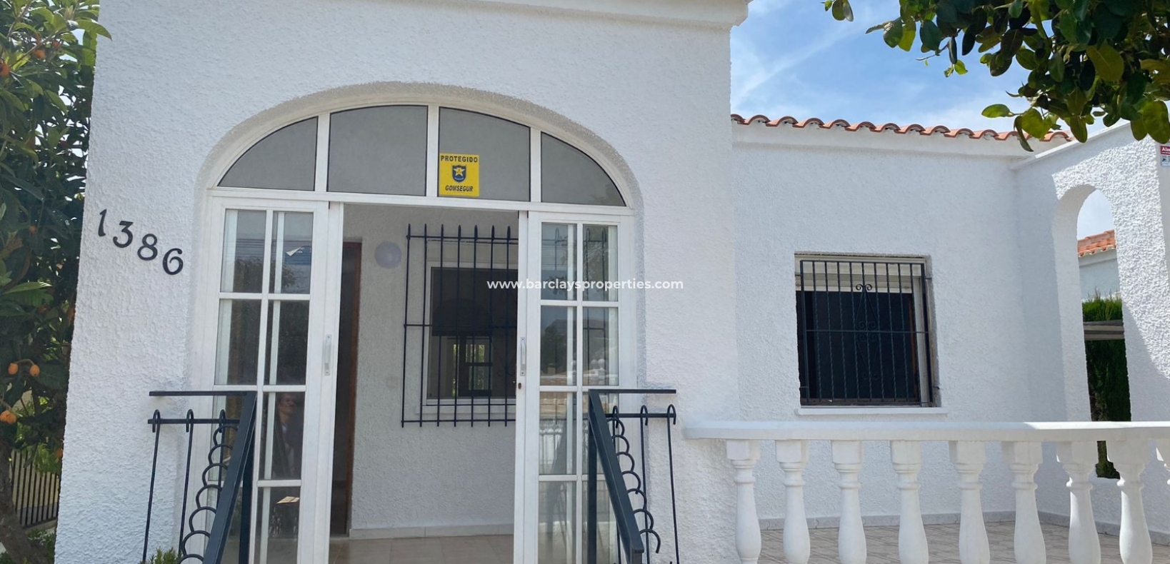 Wederverkoop - Vrijstaande Villa - Urb. La Marina