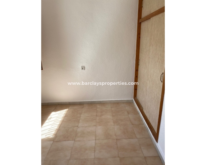 Wederverkoop - Vrijstaande Villa - Urb. La Marina