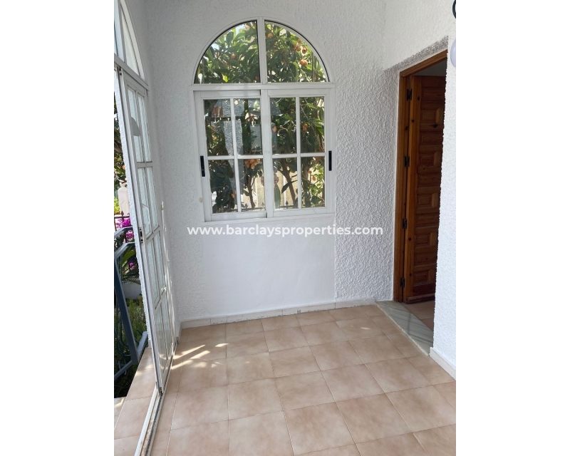 Wederverkoop - Vrijstaande Villa - Urb. La Marina