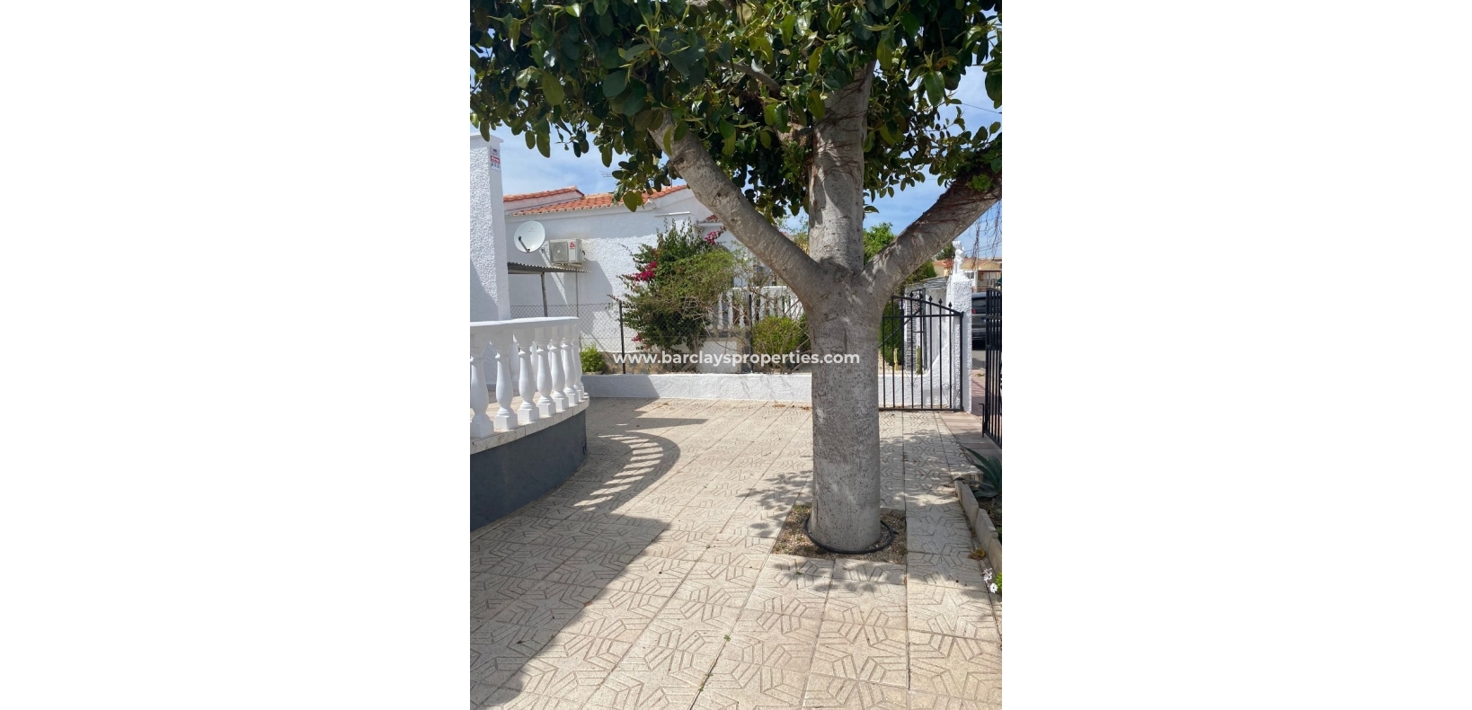 Wederverkoop - Vrijstaande Villa - Urb. La Marina