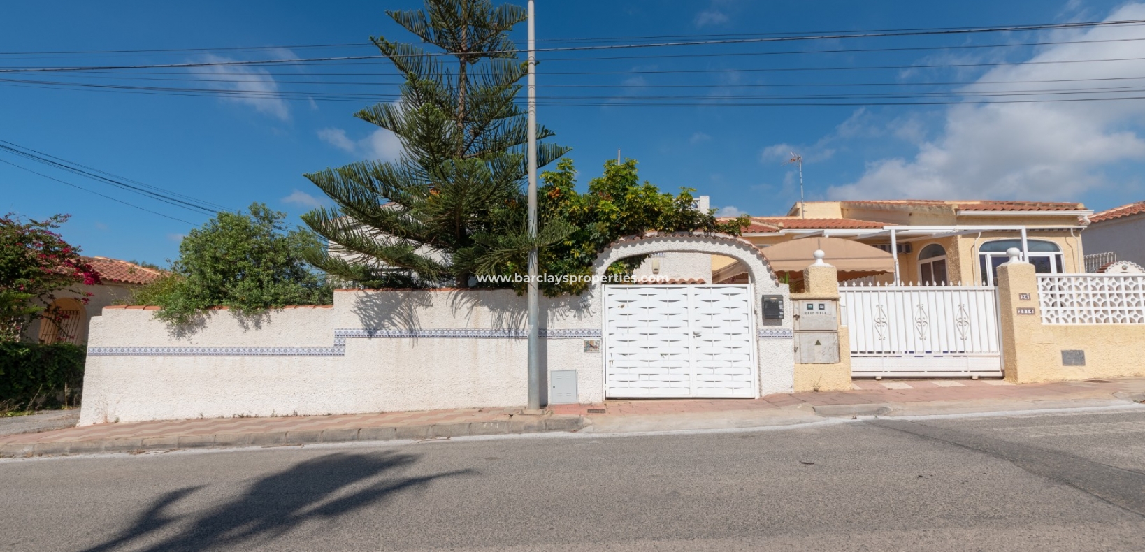 Wederverkoop - Vrijstaande Villa - Urb. La Marina