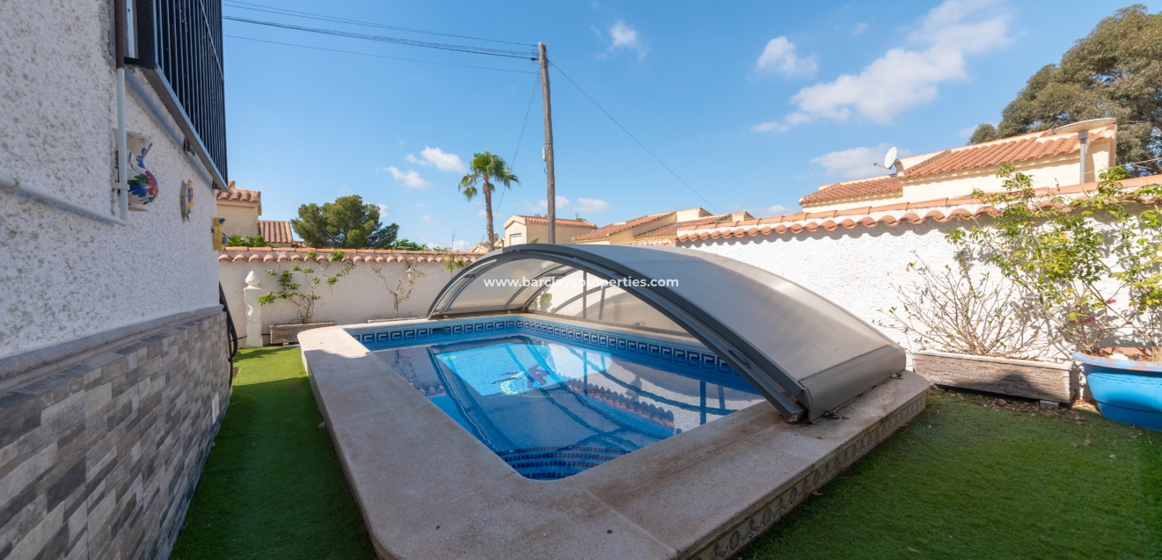 Wederverkoop - Vrijstaande Villa - Urb. La Marina