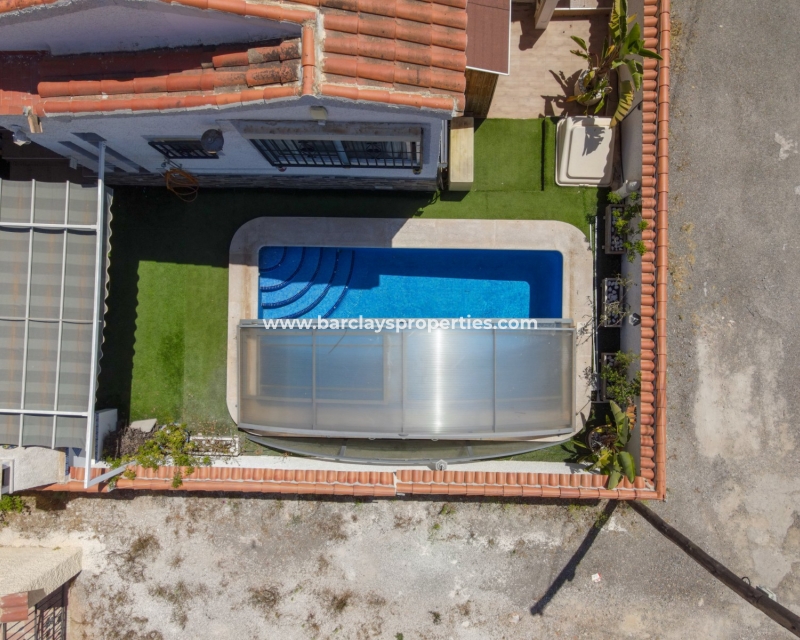 Wederverkoop - Vrijstaande Villa - Urb. La Marina