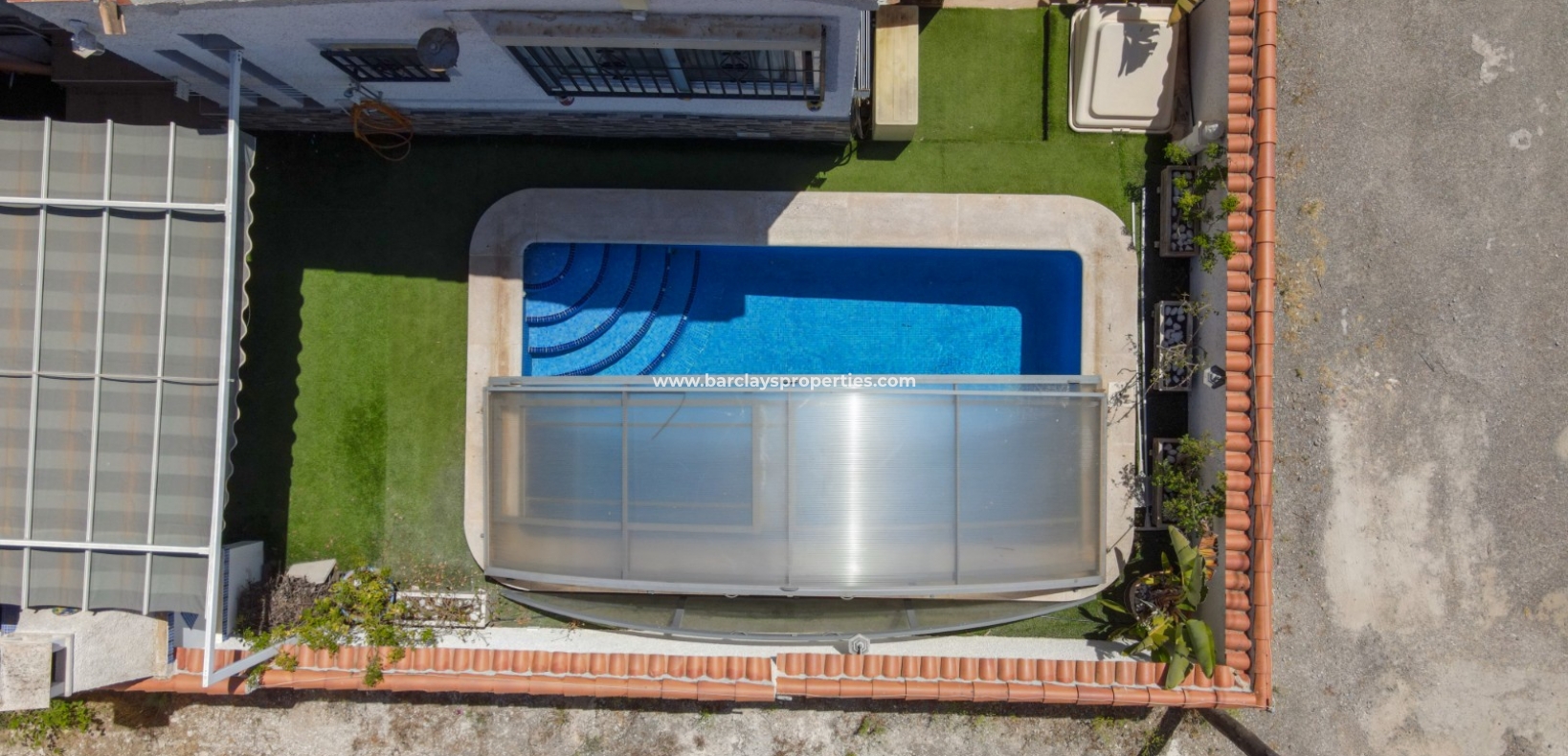 Wederverkoop - Vrijstaande Villa - Urb. La Marina