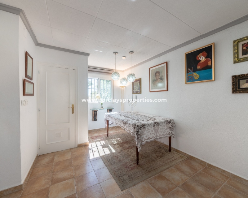 Wederverkoop - Vrijstaande Villa - Urb. La Marina