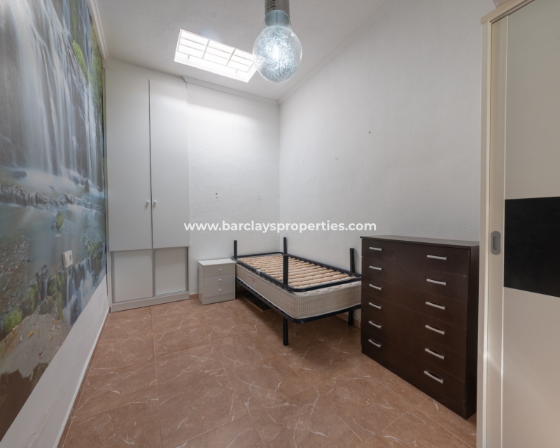 Wederverkoop - Vrijstaande Villa - Urb. La Marina