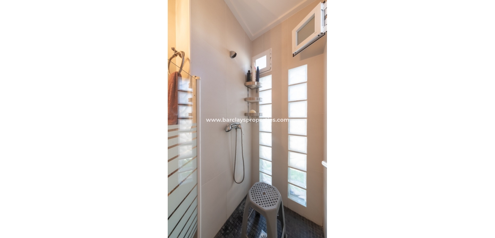 Wederverkoop - Vrijstaande Villa - Urb. La Marina