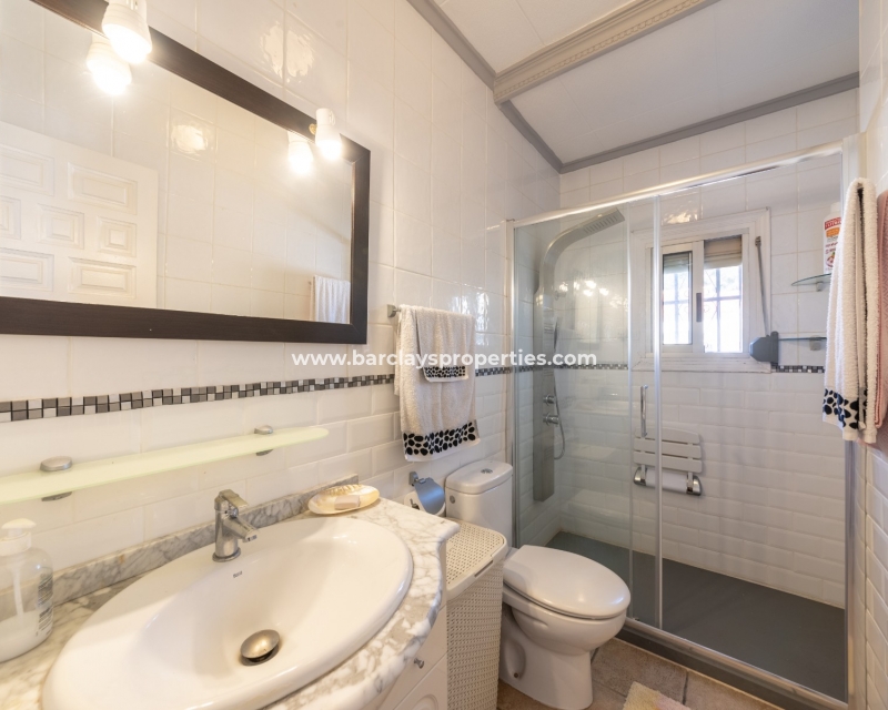 Wederverkoop - Vrijstaande Villa - Urb. La Marina