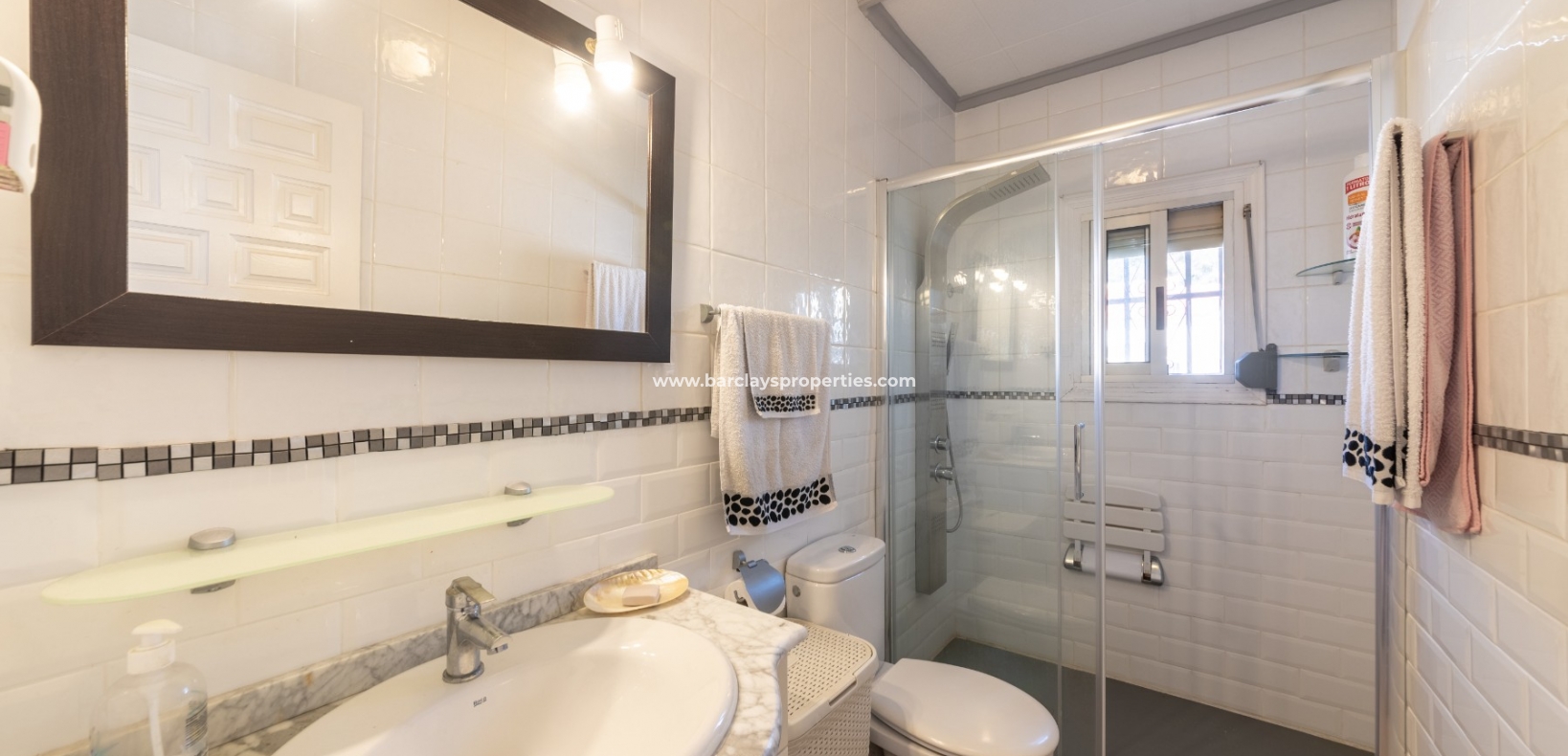 Wederverkoop - Vrijstaande Villa - Urb. La Marina