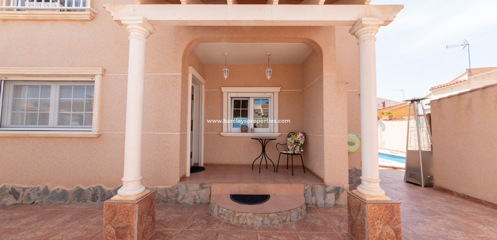 Wederverkoop - Vrijstaande Villa - Urb. La Marina