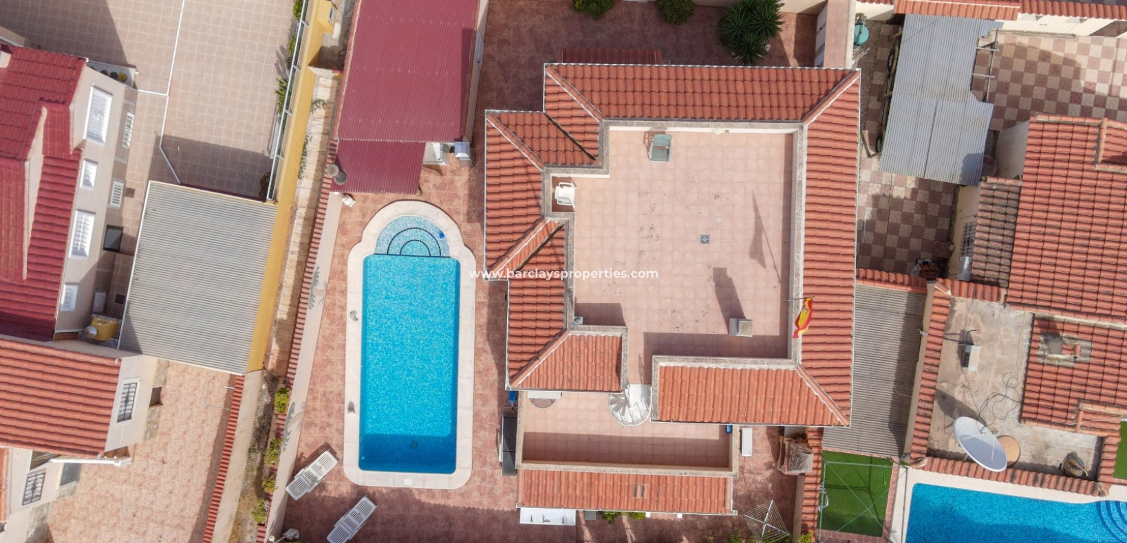 Wederverkoop - Vrijstaande Villa - Urb. La Marina