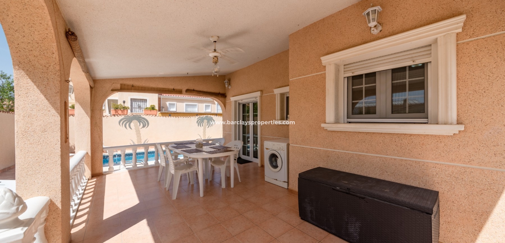 Wederverkoop - Vrijstaande Villa - Urb. La Marina