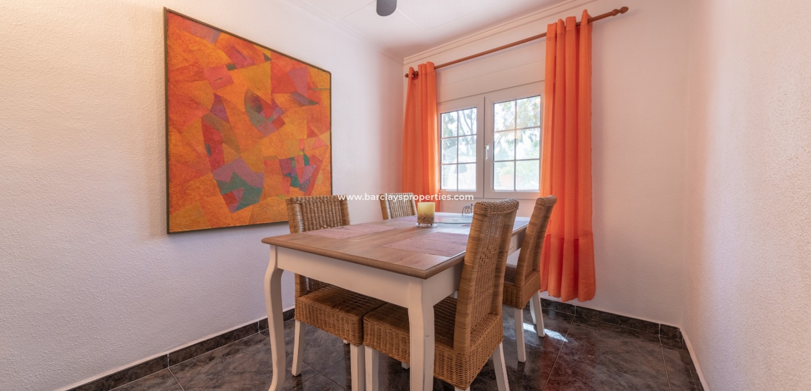 Wederverkoop - Vrijstaande Villa - Urb. La Marina