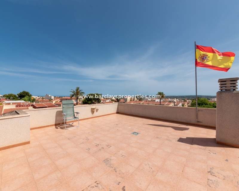 Wederverkoop - Vrijstaande Villa - Urb. La Marina