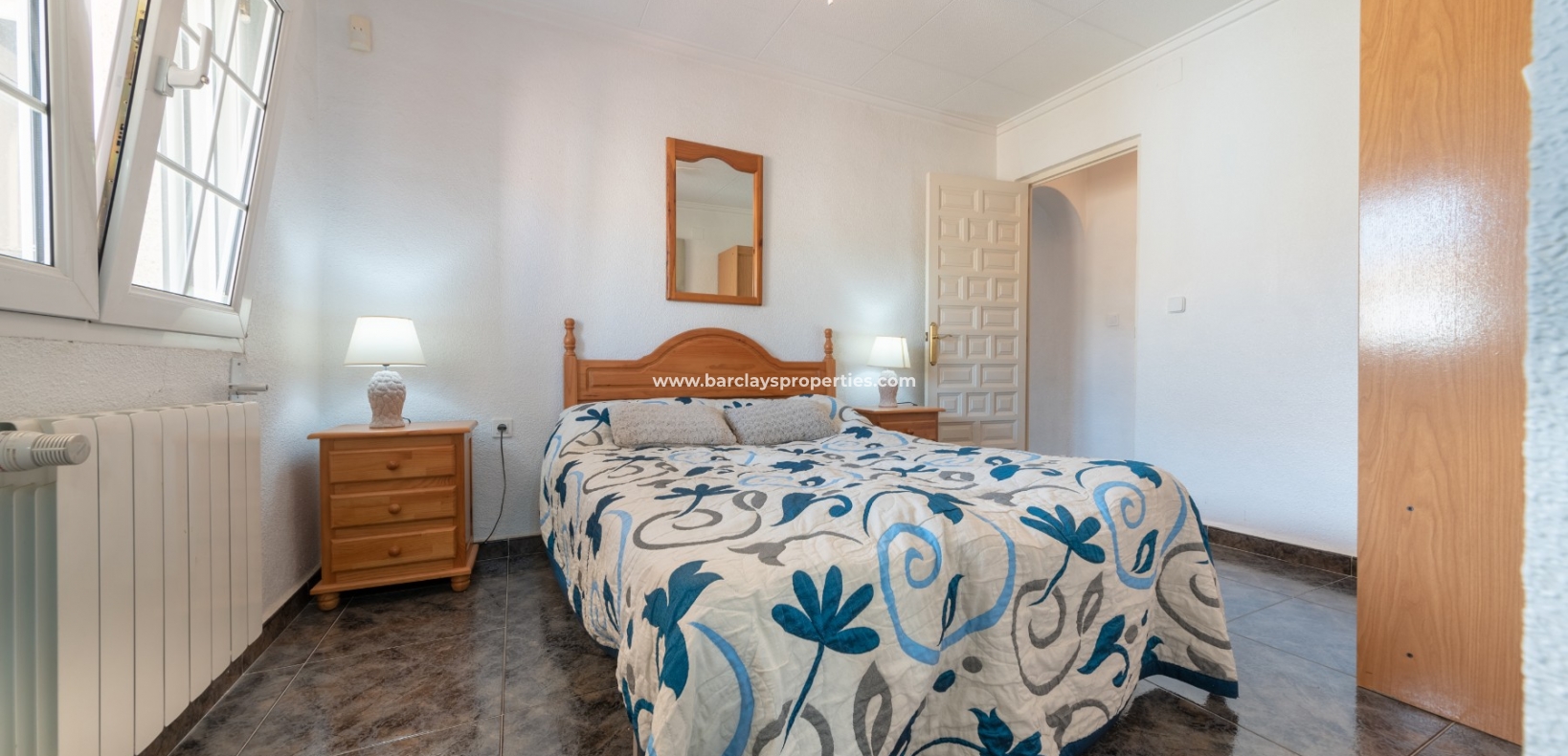 Wederverkoop - Vrijstaande Villa - Urb. La Marina