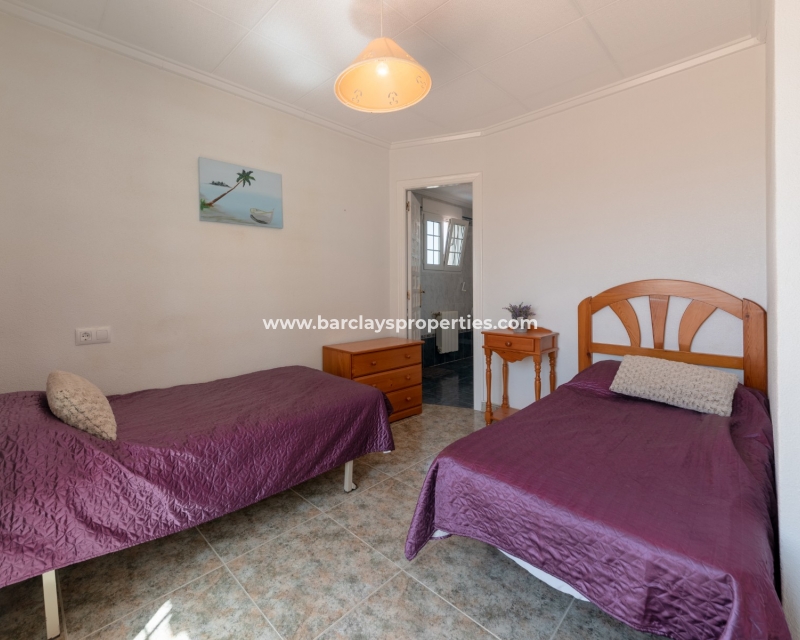 Wederverkoop - Vrijstaande Villa - Urb. La Marina