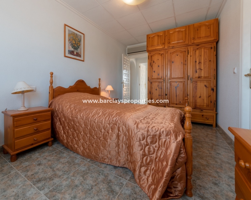 Wederverkoop - Vrijstaande Villa - Urb. La Marina