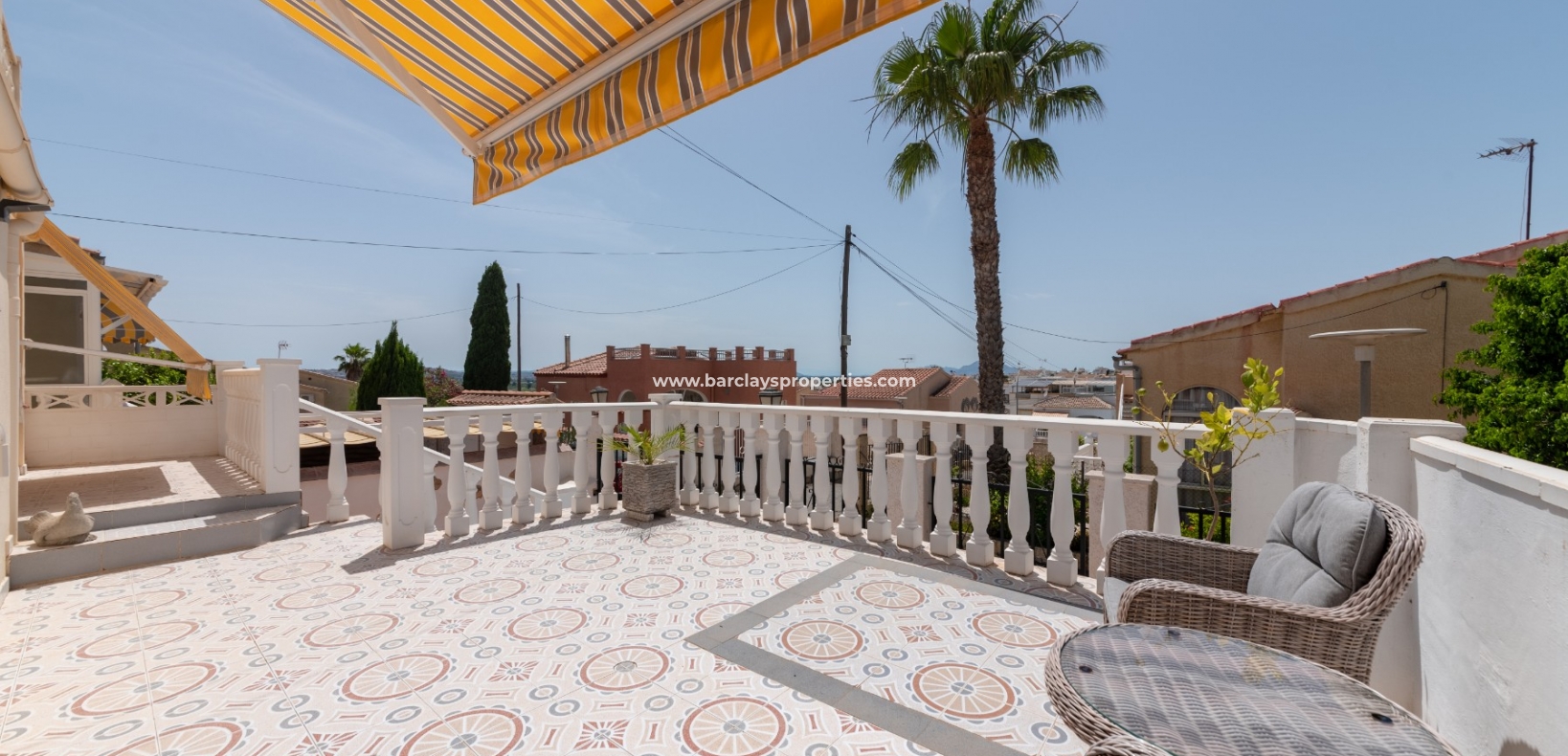 Wederverkoop - Vrijstaande Villa - Urb. La Marina