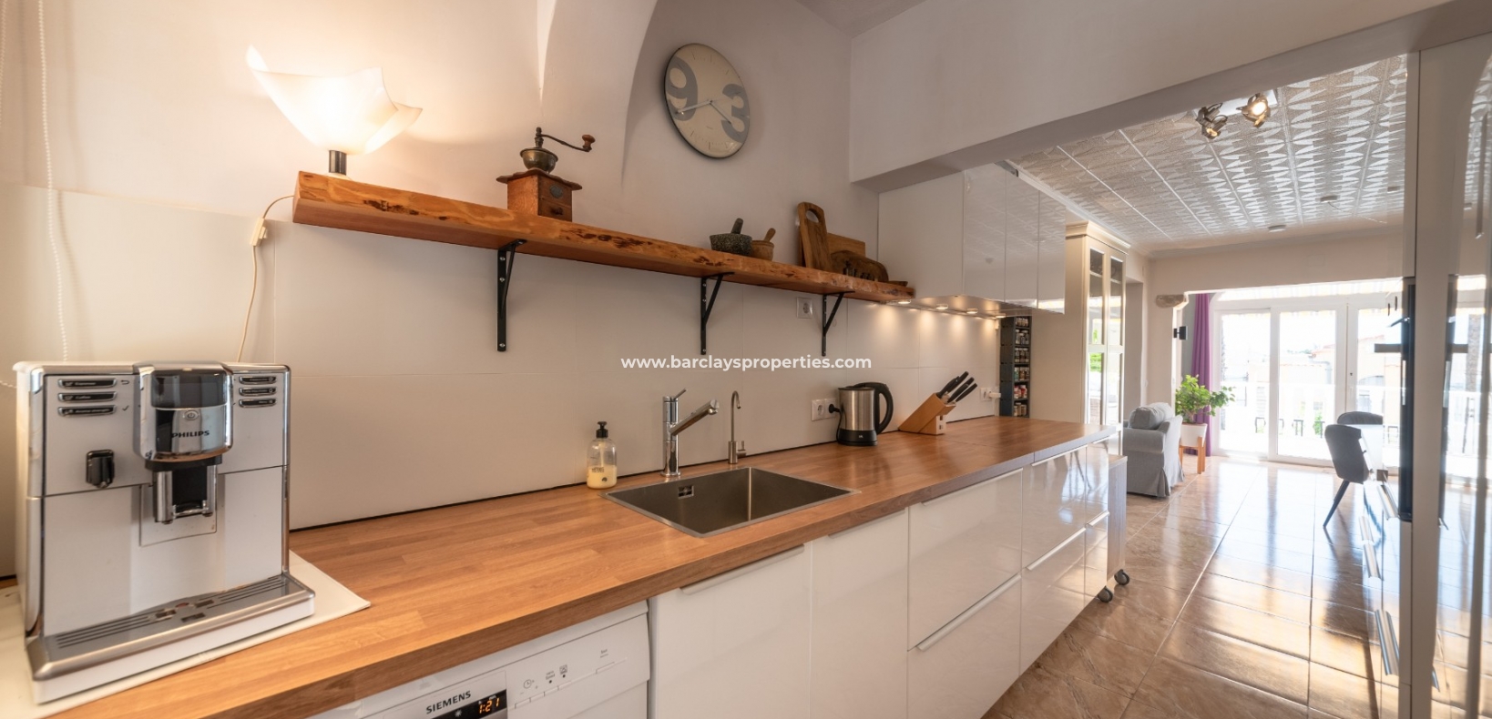 Wederverkoop - Vrijstaande Villa - Urb. La Marina