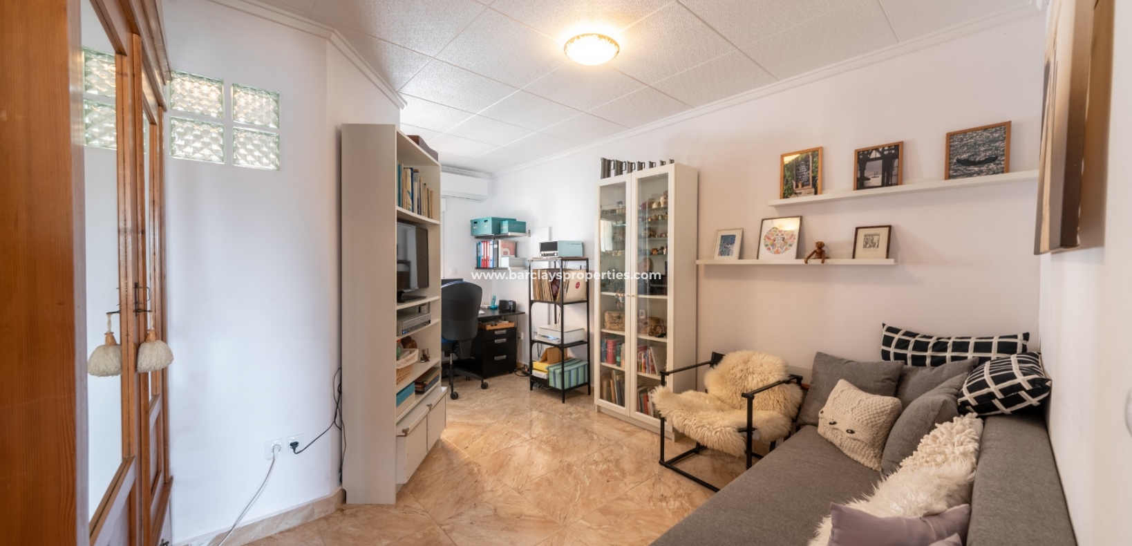 Wederverkoop - Vrijstaande Villa - Urb. La Marina