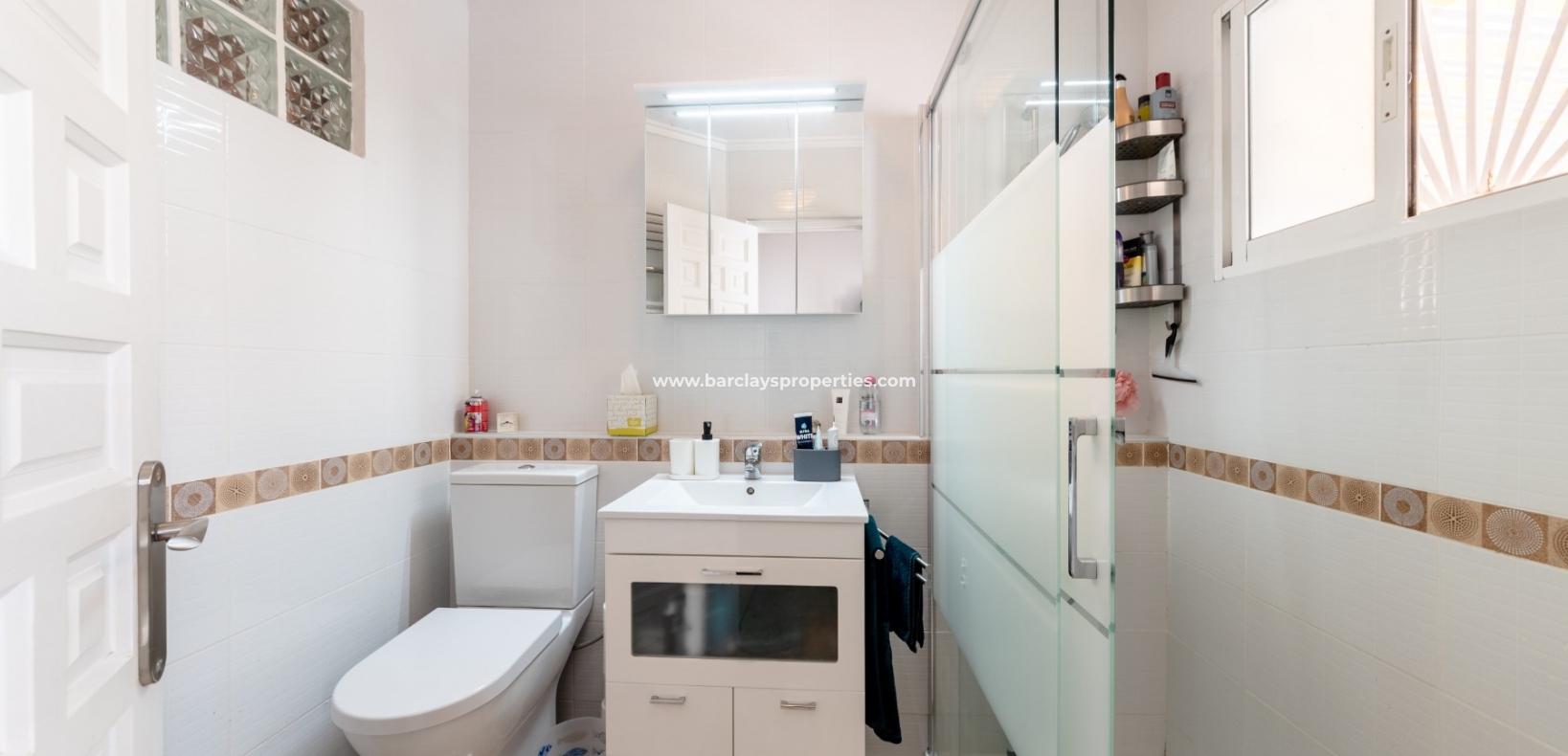 Wederverkoop - Vrijstaande Villa - Urb. La Marina