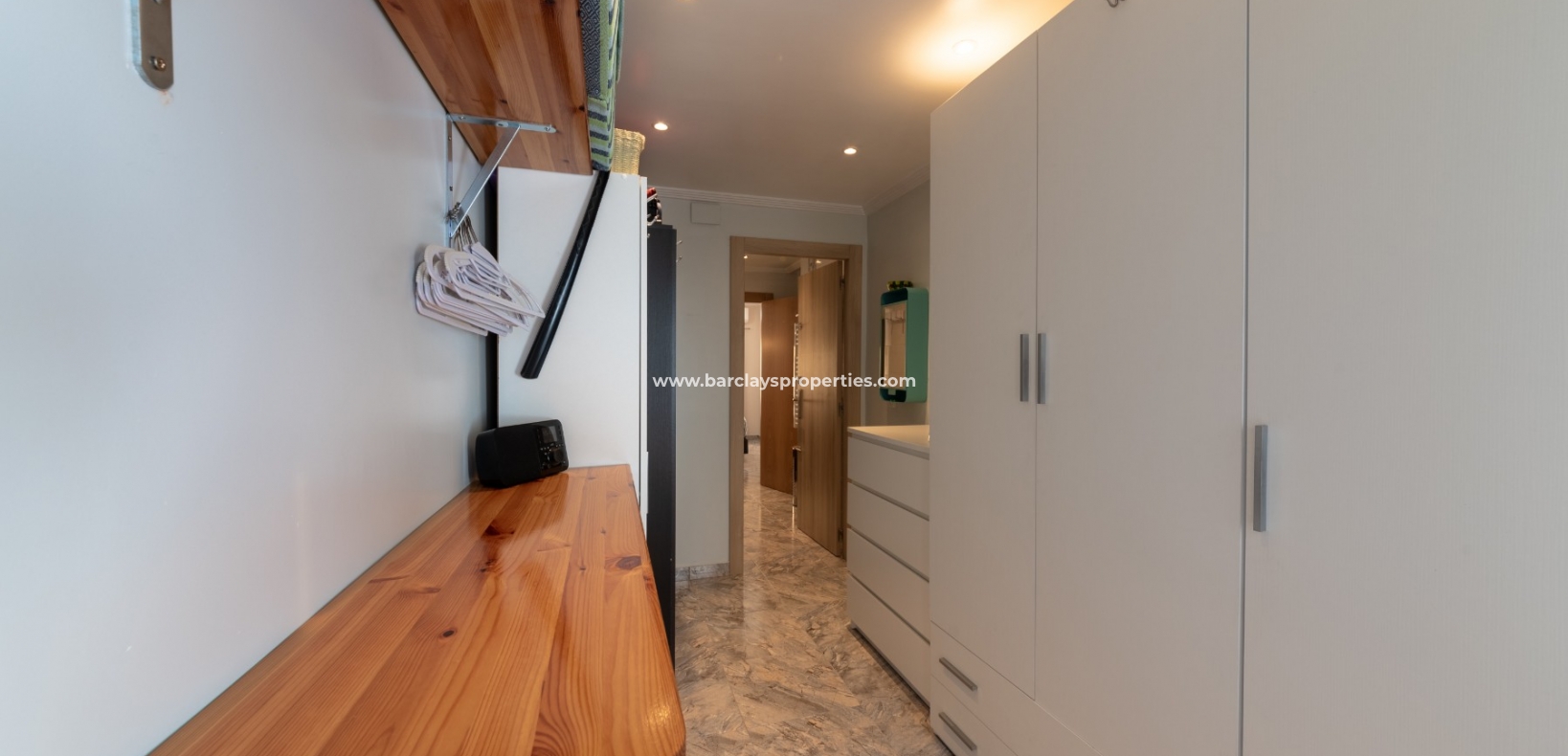 Wederverkoop - Vrijstaande Villa - Urb. La Marina