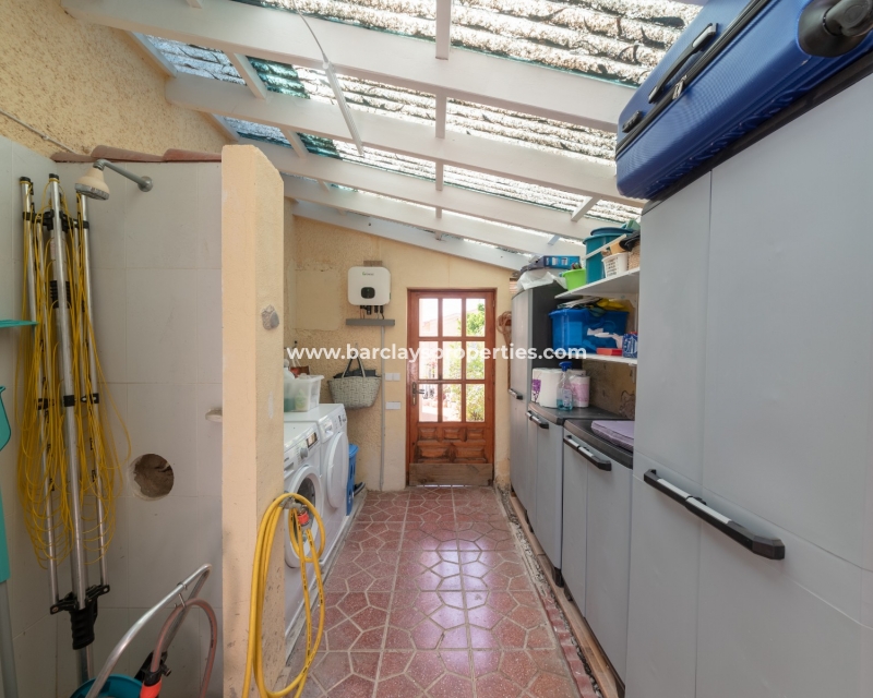 Wederverkoop - Vrijstaande Villa - Urb. La Marina