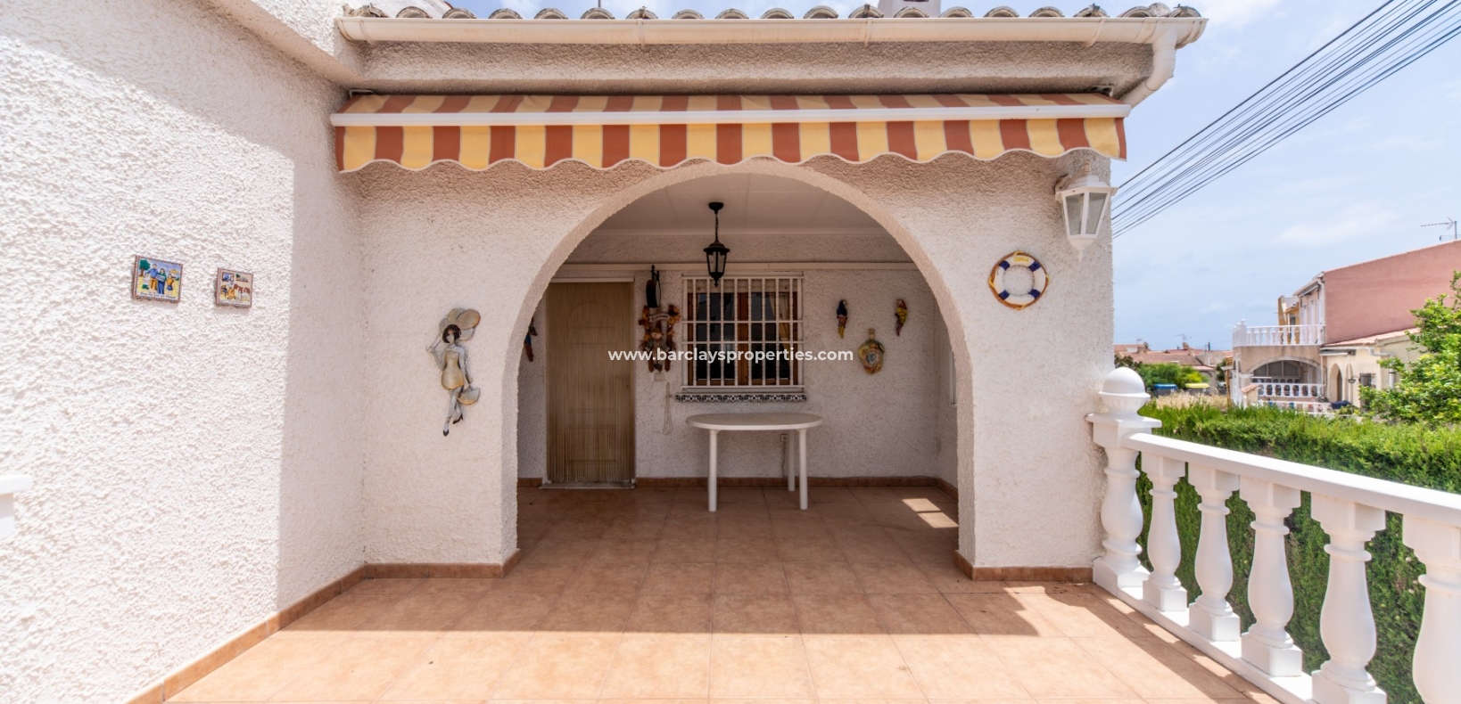 Wederverkoop - Vrijstaande Villa - Urb. La Marina