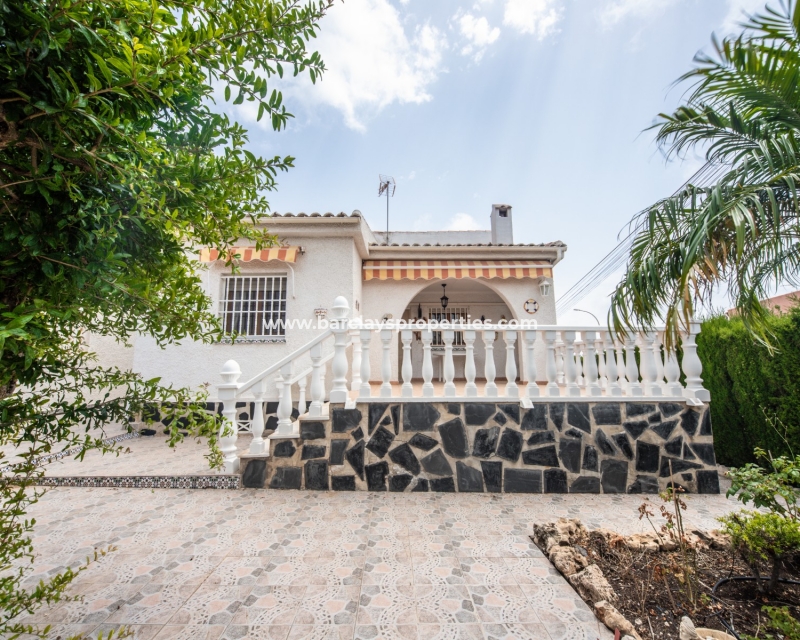 Wederverkoop - Vrijstaande Villa - Urb. La Marina