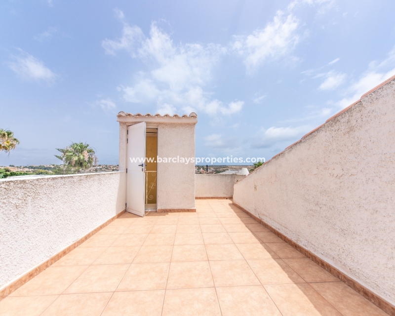 Wederverkoop - Vrijstaande Villa - Urb. La Marina