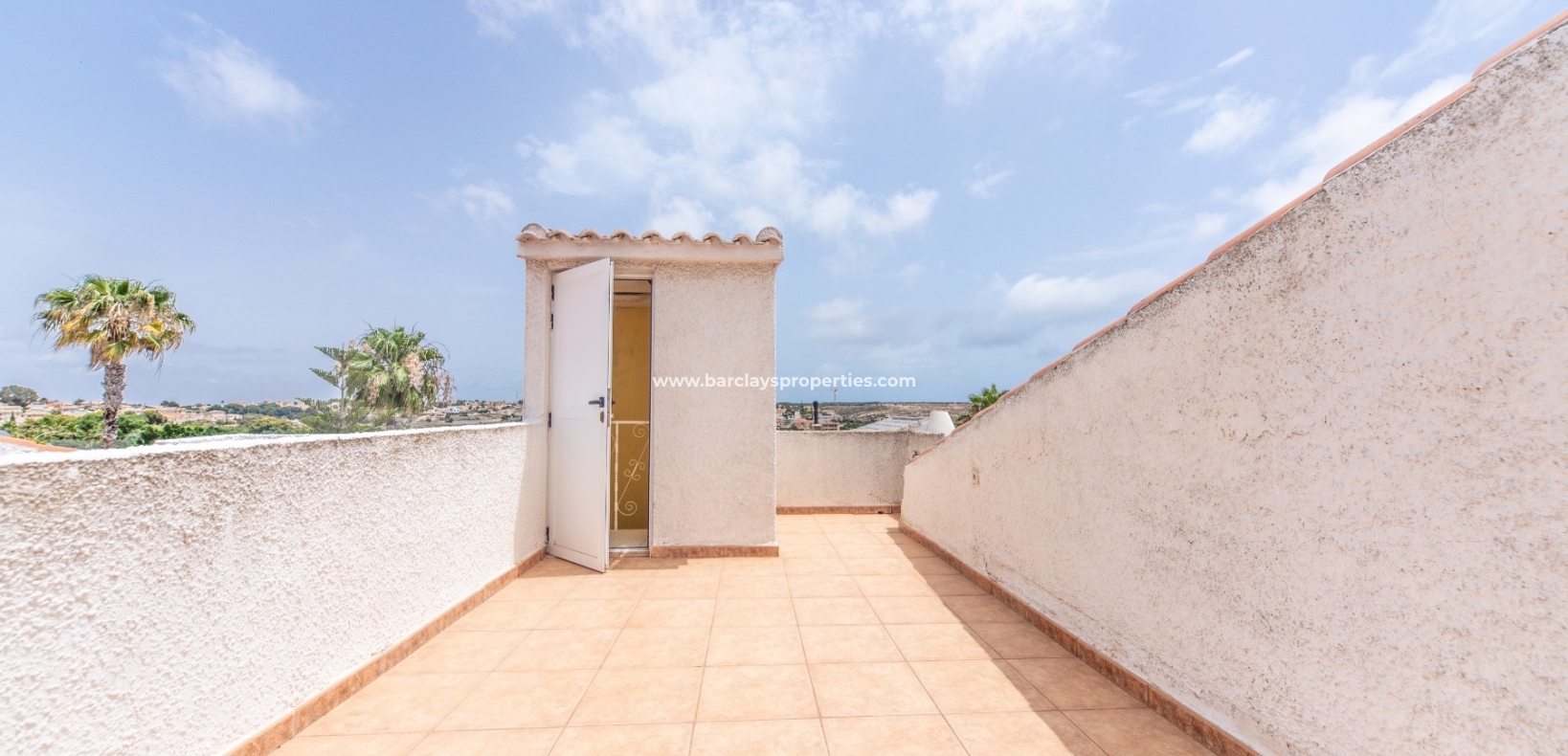 Wederverkoop - Vrijstaande Villa - Urb. La Marina