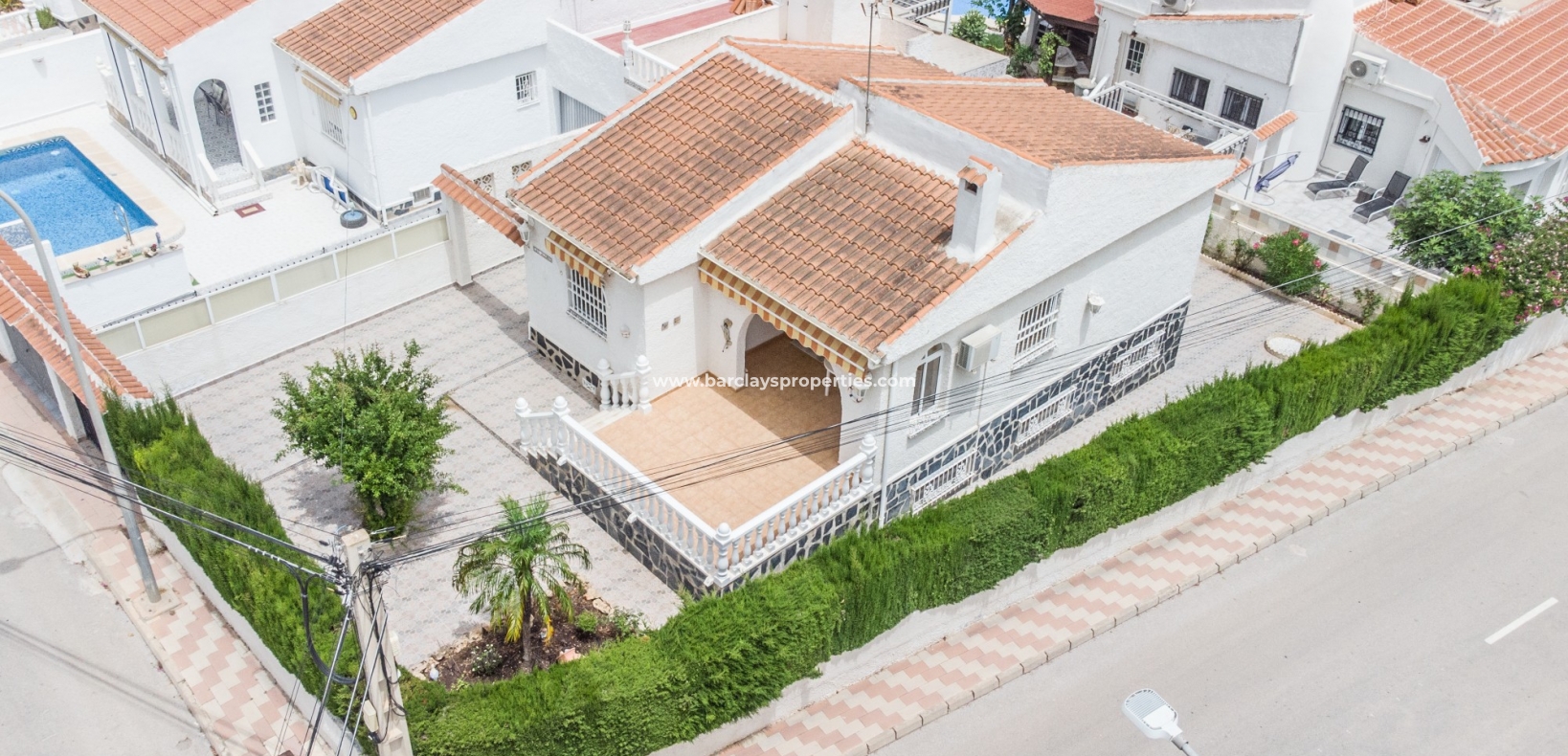 Wederverkoop - Vrijstaande Villa - Urb. La Marina