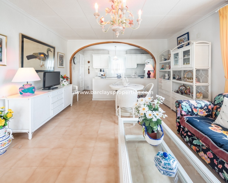 Wederverkoop - Vrijstaande Villa - Urb. La Marina