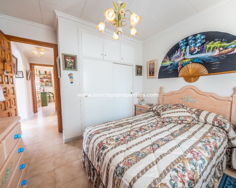 Wederverkoop - Vrijstaande Villa - Urb. La Marina