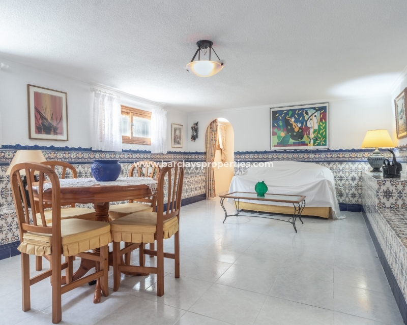 Wederverkoop - Vrijstaande Villa - Urb. La Marina