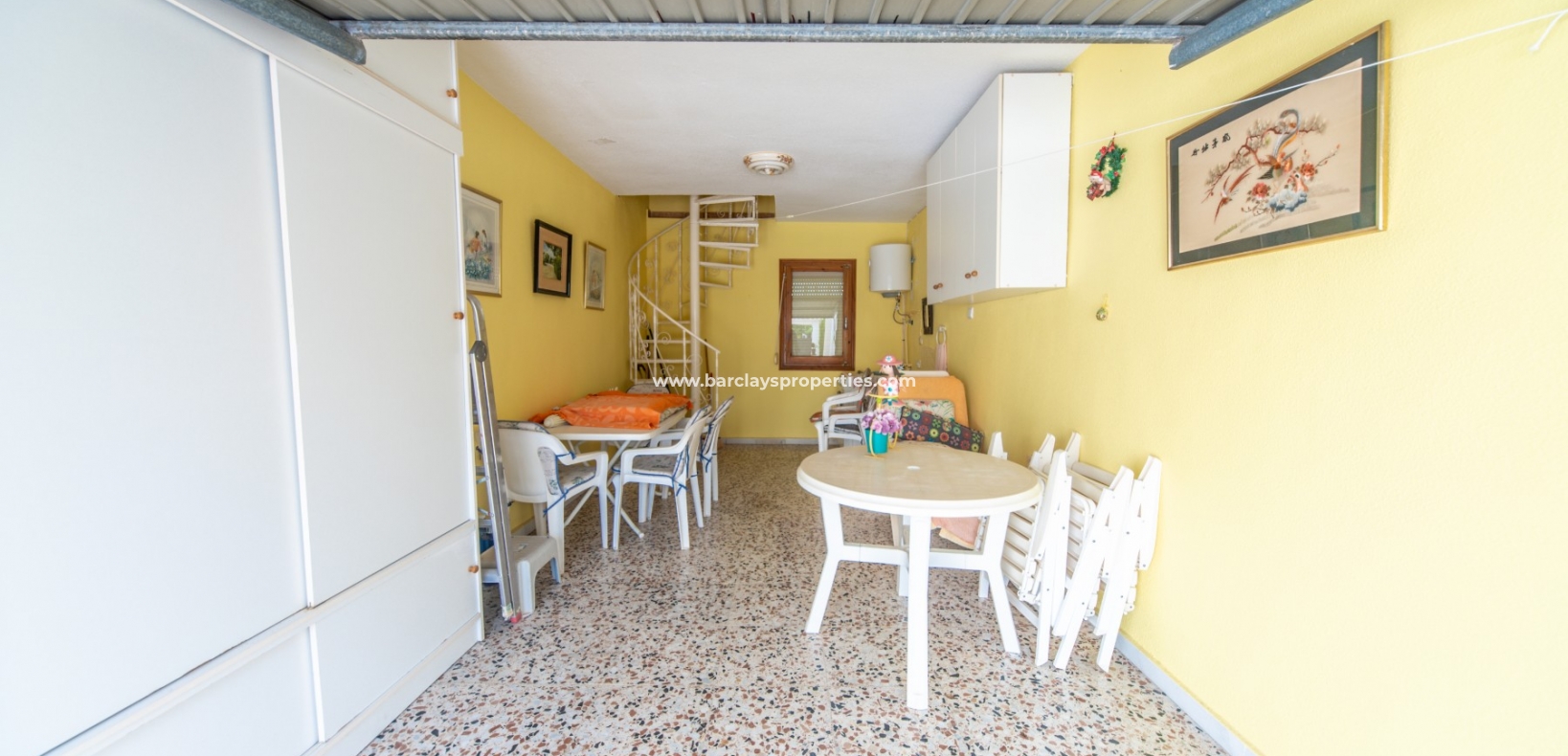 Wederverkoop - Vrijstaande Villa - Urb. La Marina