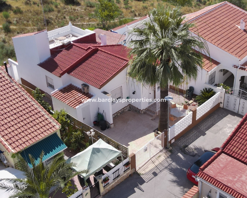 Wederverkoop - Vrijstaande Villa - Urb. La Marina